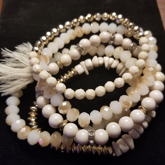 Jewelry - Set of 5 Stretch Bead Bracelets Neutrals